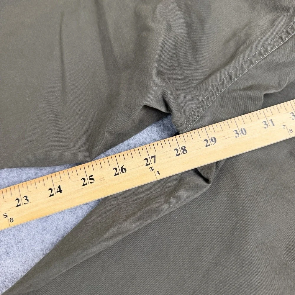 Vuori Collins Chino Pants Mens 33 V433 Olive Green Cotton Stretch Slacks Golf